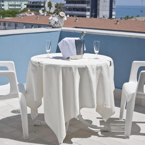 Hotel President San Benedetto del Tronto Exterior foto